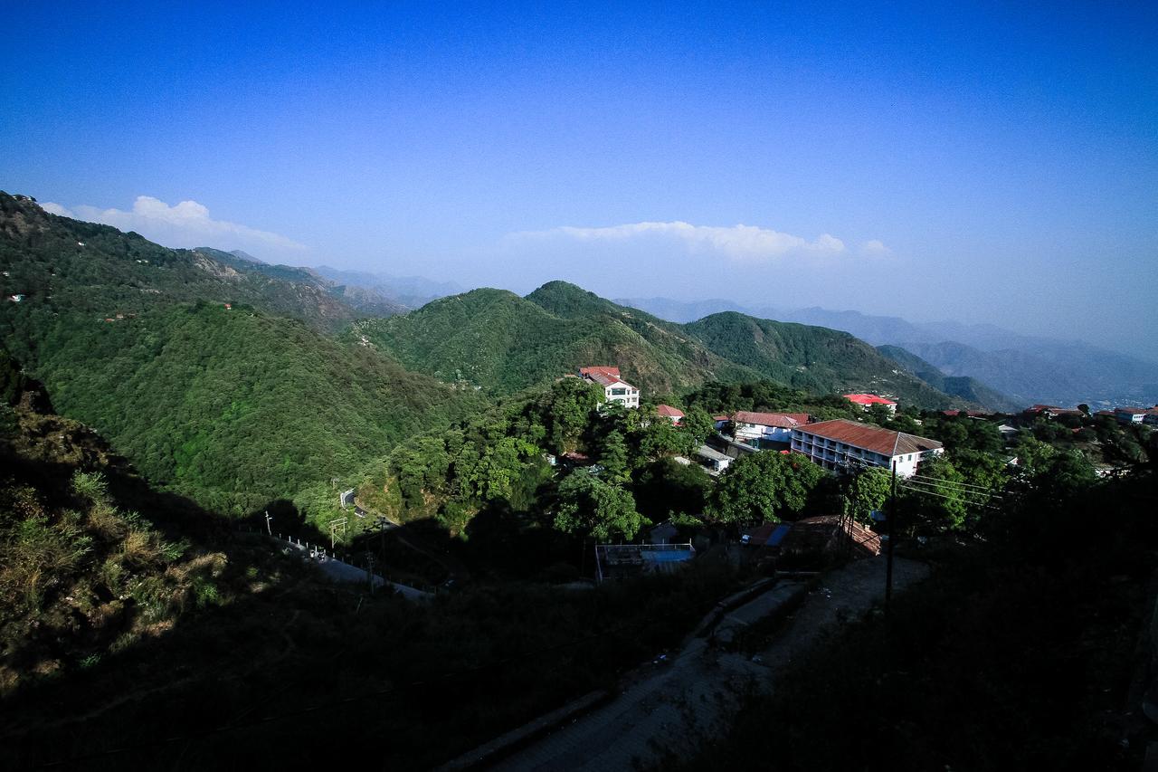 One Earth Royale Boutique Hotel Mussoorie Exterior photo