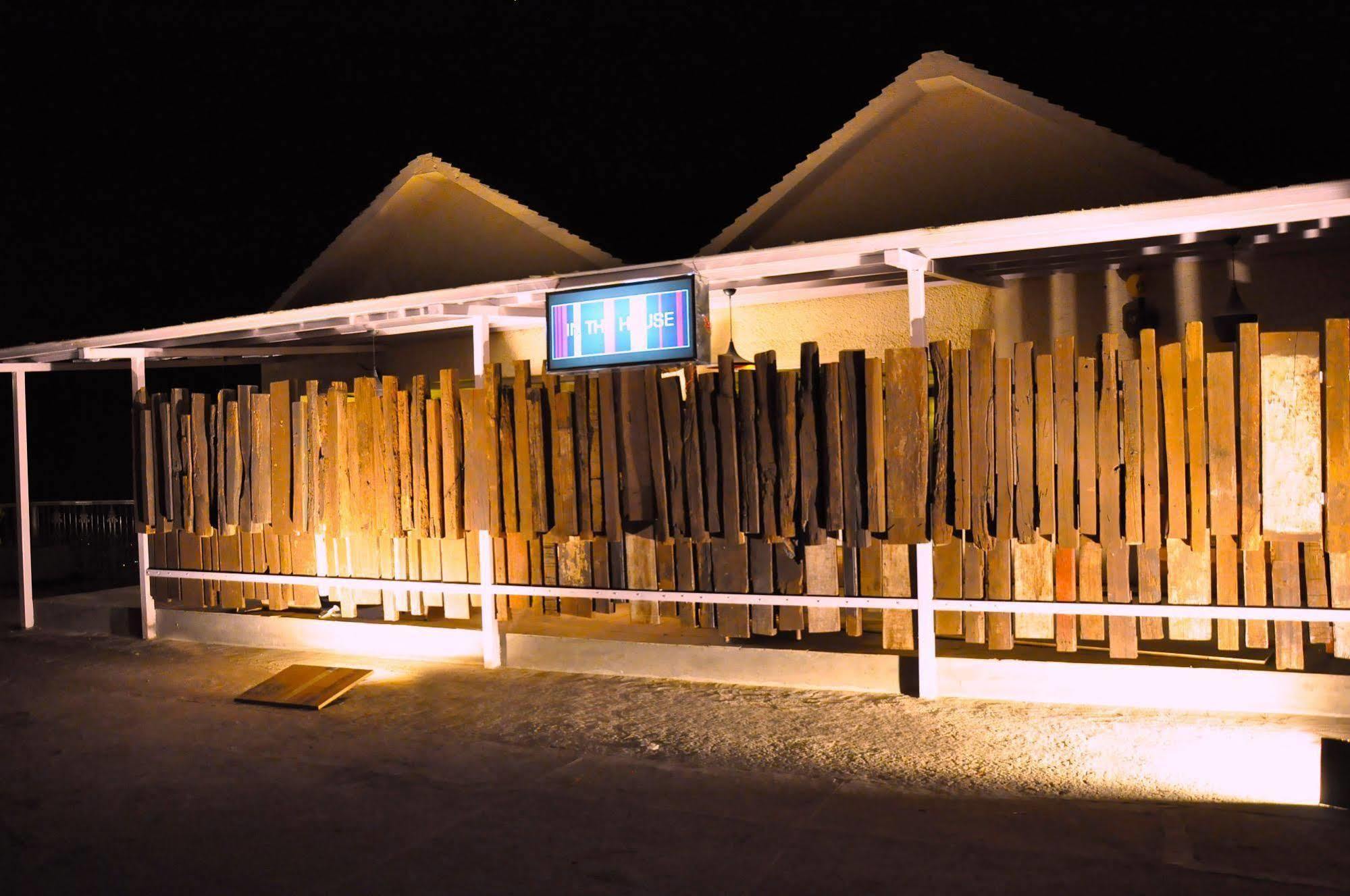 One Earth Royale Boutique Hotel Mussoorie Exterior photo