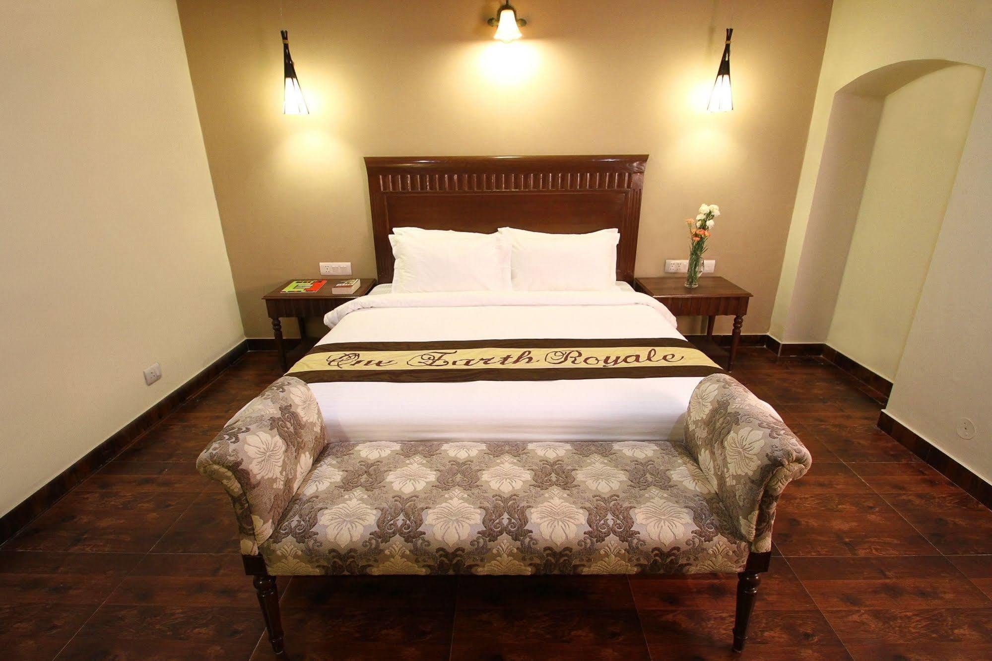 One Earth Royale Boutique Hotel Mussoorie Exterior photo