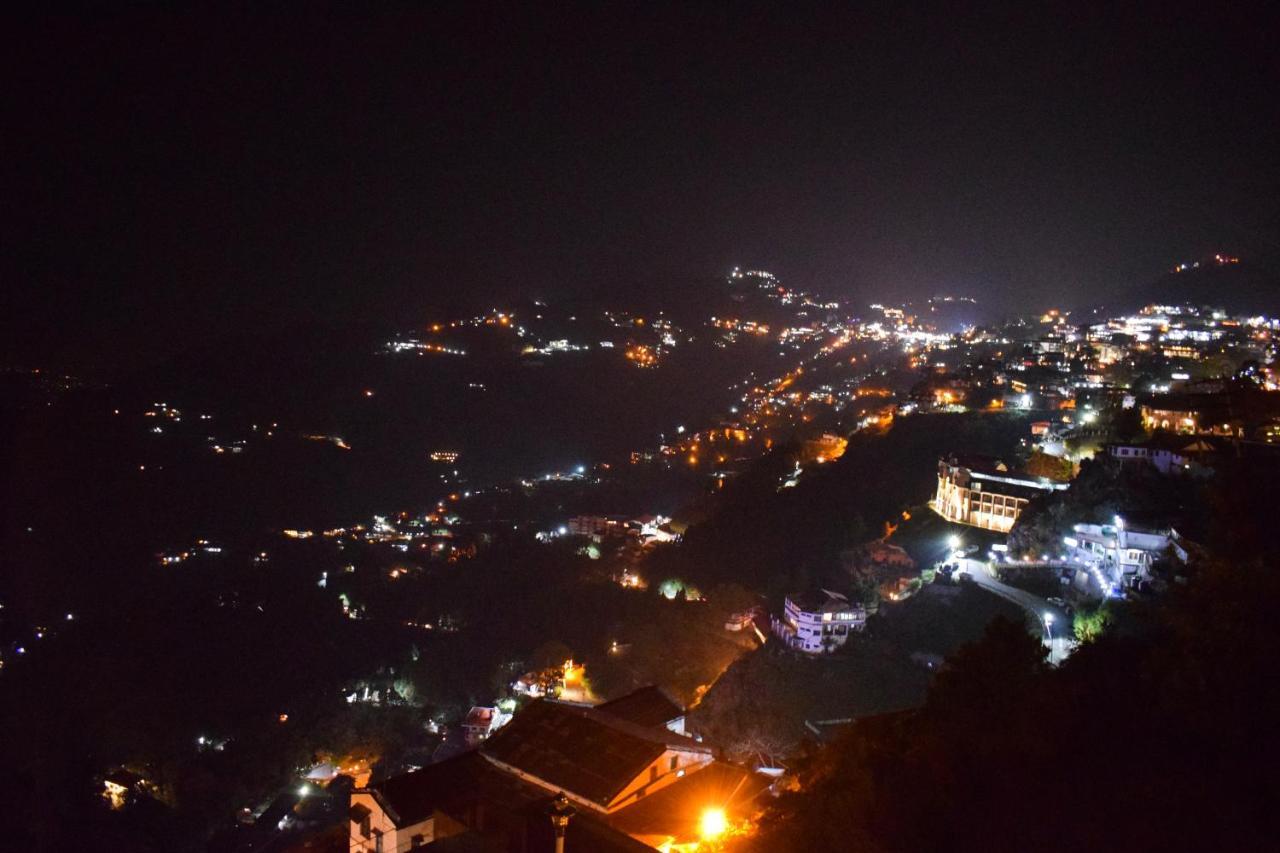 One Earth Royale Boutique Hotel Mussoorie Exterior photo