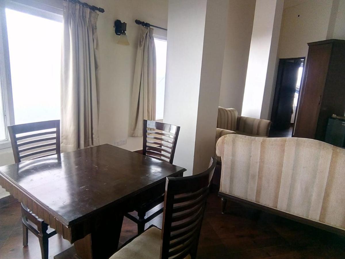 One Earth Royale Boutique Hotel Mussoorie Exterior photo
